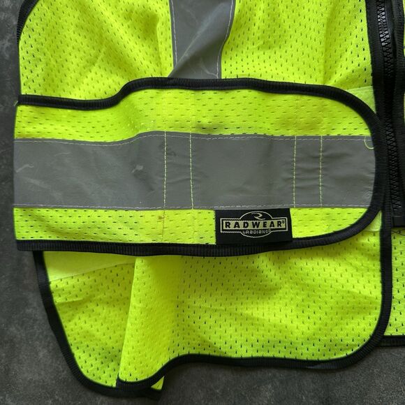 Size M-XL Galls EMS High Vis Safety Vest Yellow Gray Reflective USED SHIPS ASAP - Picture 6 of 14